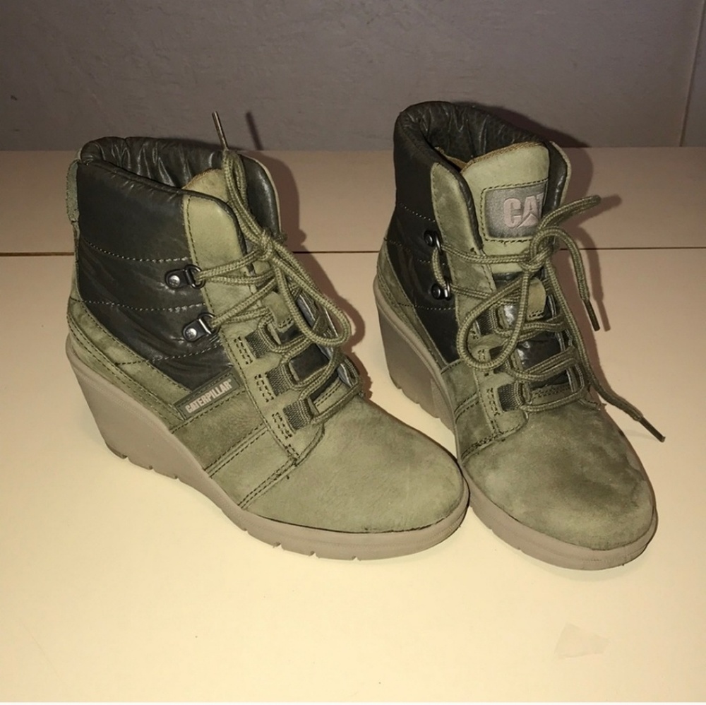 Caterpillar Wedges size 6